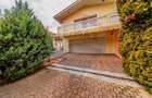 Vilă cu 4 camere de vânzare 921 mp zona Subcetate,Arad - 1