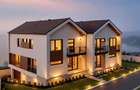 Casa tip duplex, 210 m2 utili, Dambul Rotund! - 1