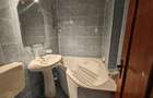 Vand apartament 3 camere, semidecomandat, str. Liviu Rebreanu