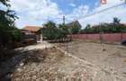 Casa individuala cu 4 camere - zona Crisan | 2 corpuri de cladire - 14