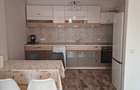 Inchiriez apartament