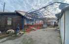 TEREN 400 M CU SPATII COMERCIALE ACTIVE - 1