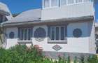 Casa de caramida si anexe da vanzare Solonet - 2