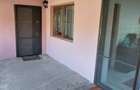 Casă cu 2 camere cu Teren 1400 Mp în Central - 4