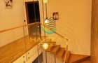 Vila premium cu piscina- teren 500mp