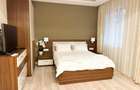 Apartament cu 3 camere decomandat în Romană