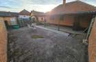 Vand Casa / Sp.Comercial in Loc. Rapsig Jud. Arad, 27ml! 64 km de Arad