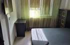 Apartament decomandat, trei camere, mobilat, utilat, 1Mai-Ciuperca