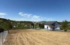 Teren de 12 ari cu panorama asupra ora?ului - 6