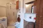 Apartament spatios 136 mp utili cu garaj ,terasa , balcon si boxa. - 9
