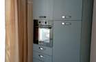Inchiriez studio 2camere Tractorul Coresi pet friendly,aer conditionat - 6