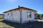 Casa de vanzare, 111 mp, 800 mp de teren, zona Chintelnic