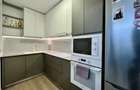 Vand apartament cu doua camere. Boxa ?i parcarea se pot achizi?iona separat in bloc nou WR13 Ceyrat