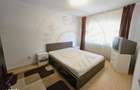 De Inchiriat Apartament 4 camere Micro 16 - 2