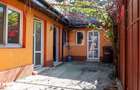 Casa de vanzare 181 mp, 3 apartamente, 9 camere Bucure?ti - 14
