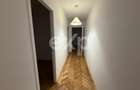3 camere 68 mp 8 min metrou Titan bloc reabilitat parc 3 min - 5