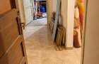 Vand ap cu 2 camere decomandat parter zona O.M - 3