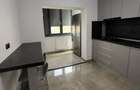 Apartament 3 camere, 65 mp, zona Rovine - 2