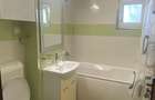 Apartament de inchiriat cu 2 camere, decomandat, Bacau, zona centrala