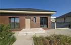 Casa parter - Tunari - 3 camere - 2 bai - 102 mp - prima inchiriere - 1
