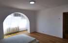Vand apartament 4 camere Triaj - 9