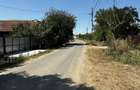 Casa veche la ?ara trebuie daramata chiar . Se vinde pentru teren 900 mp casa plus gradina - 2