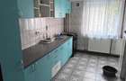 Inchiriez apartament 3 camere, decomandat - 6