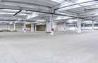 Spatiu Industrial - 4500 mp - Productie - Depozitare - Distributie - 9