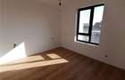 DUPLEX IN ZONA CENTRALA - ASFALT - GATA DE MUTAT