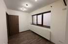 Spatiu comercial, pozitionare excelenta, exact la metrou Aparatorii P - 19