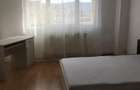 Proprietar, inchiriez ap. 2 camere, decomandat, p-?a Mara?ti, mobilat, utilat, disponibil din 01 Aug - 8