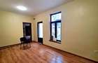 Apartament / Casa cu 2 camere ultracentral, zona Piata Victoriei - 1