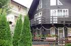 Vila de vanzare cu  7 camere  Busteni