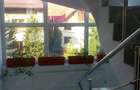 Casa Stefan-Sinaia,cu o capacitate de 14 spatii,inchiriaza doar in sezonul cald,pentru minim 3 luni. - 3