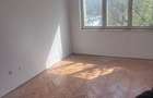 De vanzare apartament 2 camere Cartier Hipodrom - 3