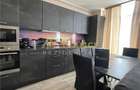 Apartament cu 3 camere sectorul 4 - 17