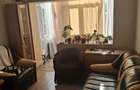Apartament 3 camere, balcon, centrala pe gaz