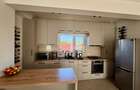 Vand apartament 3 camere POD IRA 96MP