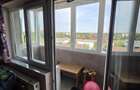 Vand apartament decomandat cu 3 camere!