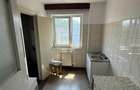 70mp - Apartament 3 camere cu pod deasupra Podu Ros zona Cotnari - 7