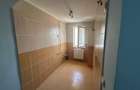Apartament cu 3 camere, de , zona sud, scoala 8 - 12