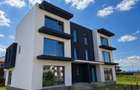 Casa tip duplex (imobil complet, 2 unita?i) P+2E zona Ghimbav - 2