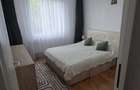 Inchiriez apartament 2 camere semidecomandat, etaj 3, Calea Bucuresti - 8