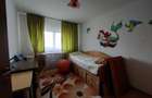 Inchiriez apartament cu 3 camere in zona Muzeul Apei , Floresti