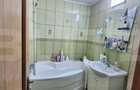 Apartament de vânzare, 72 mp, zona Micro 12 - 9