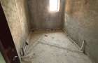De vanzare casa in Roman, teren de 590mp,5 camere 120000euro - 2