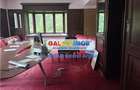 Vindem Vila-Pensiune in Sinaia , teren 6290 mp intravilan CC