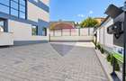 Proprietate comerciala multifunctionala | 611 mp | Curte 474 mp - 7