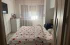Vand apartament decomandat Valea rosie etaj 10