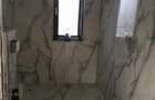 GIROC - 3 CAM - DECOMANDAT - 2 BAI - TERASA 30MP - LOC PARCARE - BLOC NOU || - 7